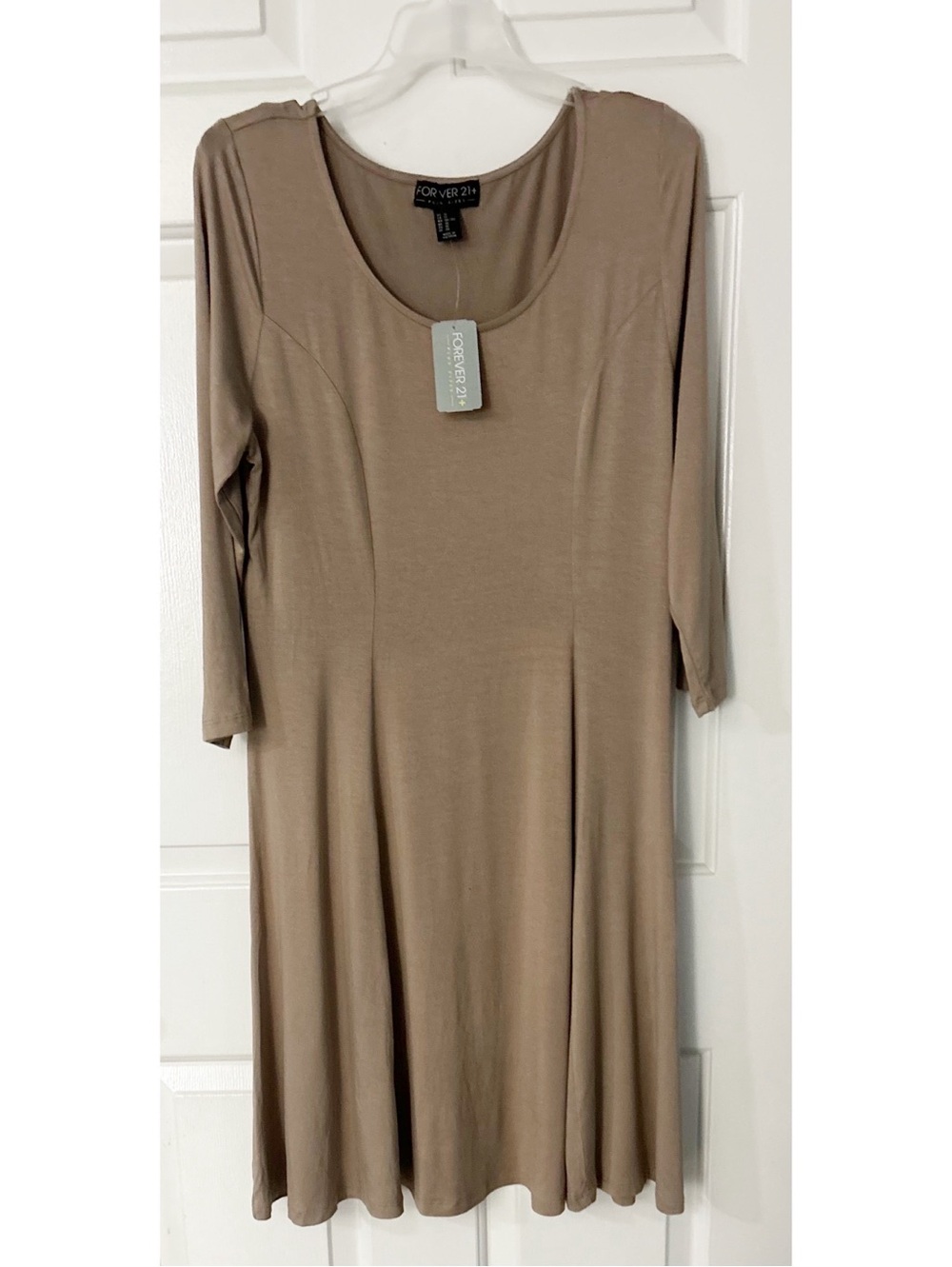 Forever 21 Women's Taupe Dress, 3/4 Length Sleeves, Size XL, NEW WITH TAG